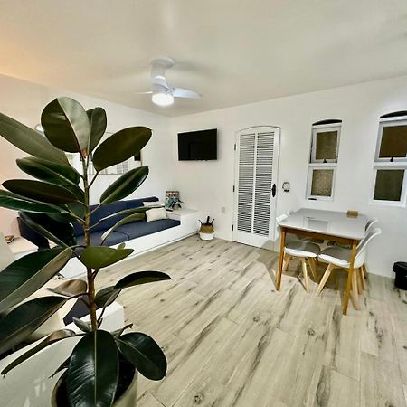 Apartamento estilo Chalé com piscina Ubatuba Extérieur photo