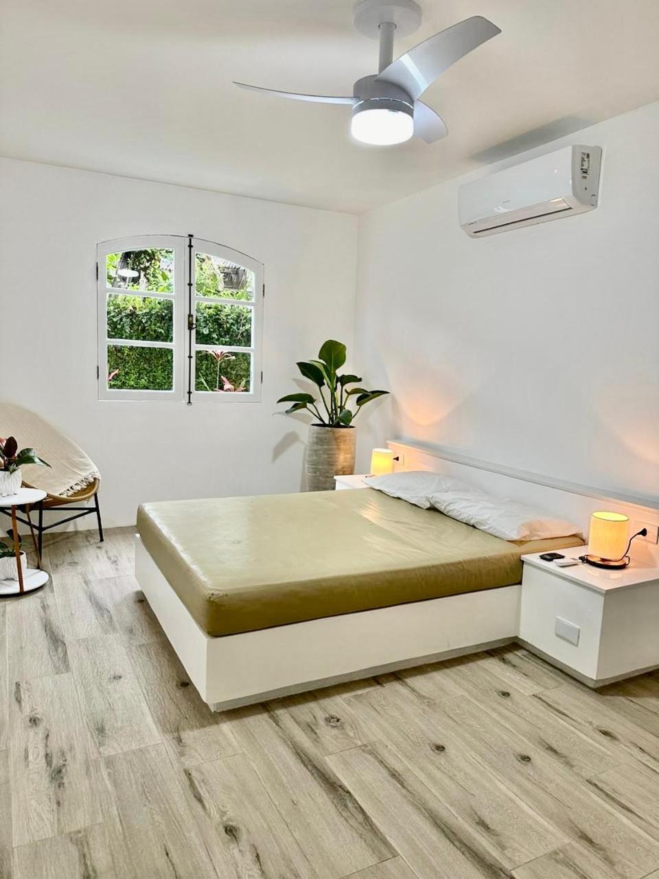 Apartamento estilo Chalé com piscina Ubatuba Extérieur photo
