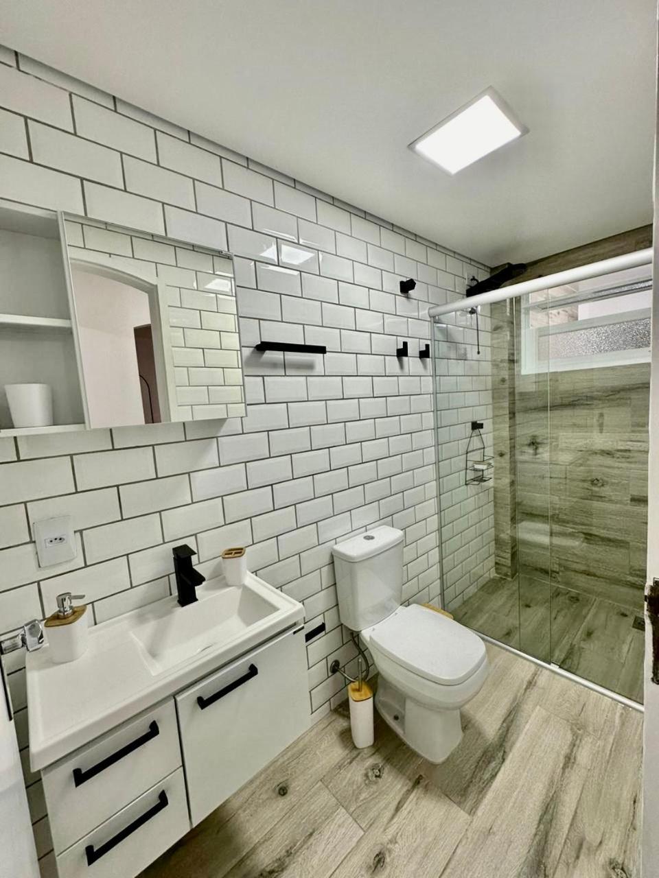 Apartamento estilo Chalé com piscina Ubatuba Extérieur photo