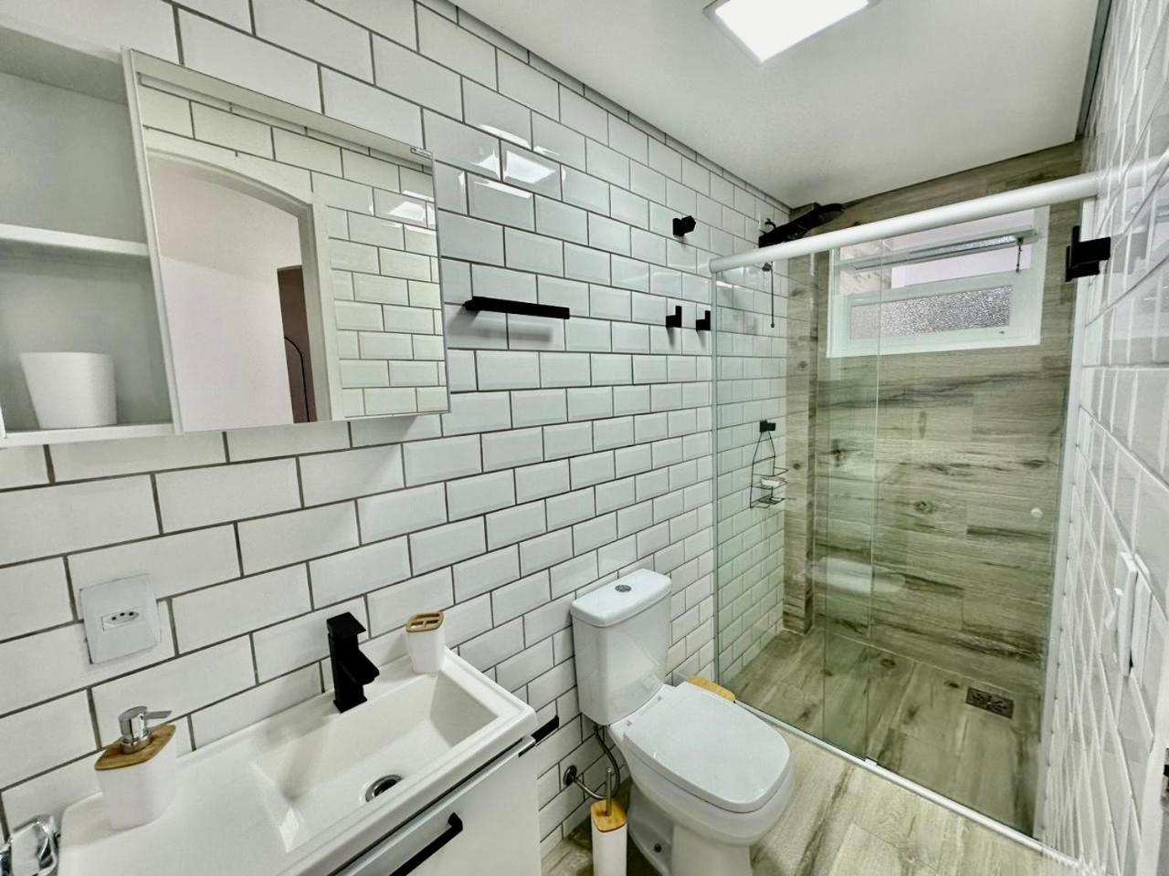 Apartamento estilo Chalé com piscina Ubatuba Extérieur photo